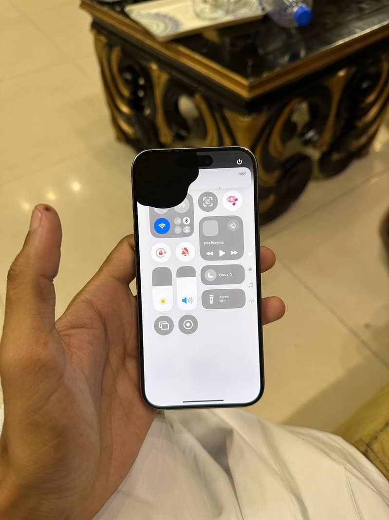 iphone 15pro 10/9 128 jv screen dot 91b health 328 cycle count 7