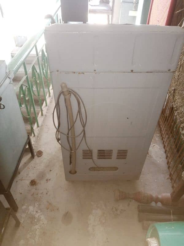 Washing masheen 4