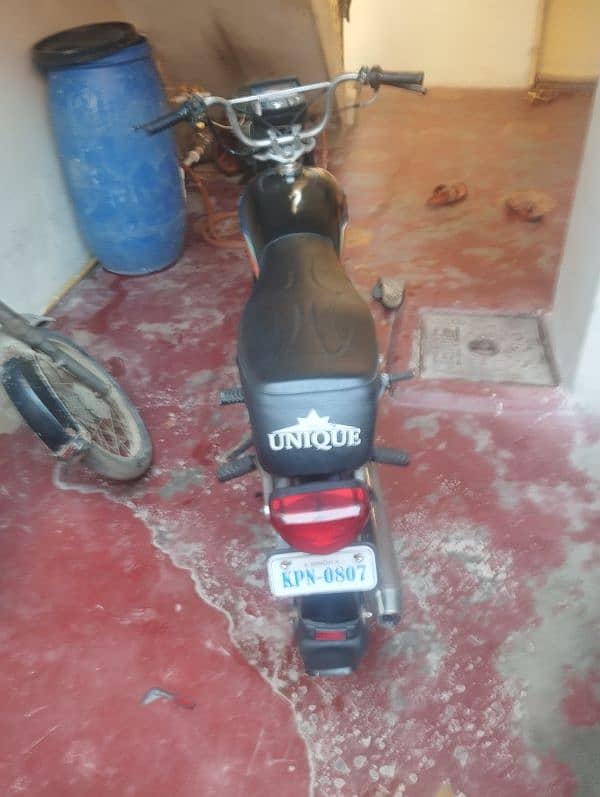 10 by 10 condition koi fault nhi hai bhilkul okay hai 2