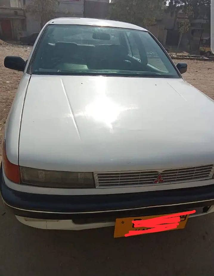 Mitsubishi Lancer 1990 0