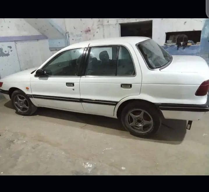 Mitsubishi Lancer 1990 2