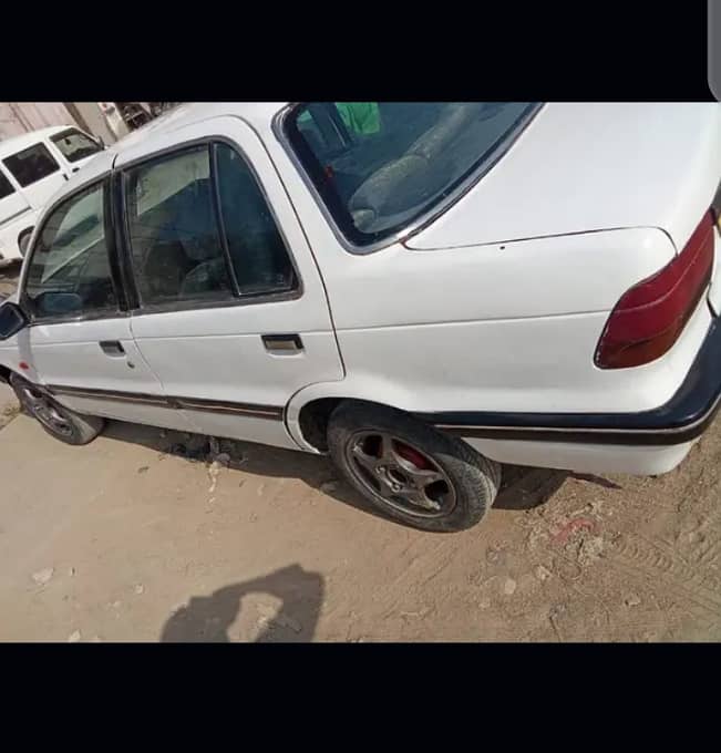 Mitsubishi Lancer 1990 3