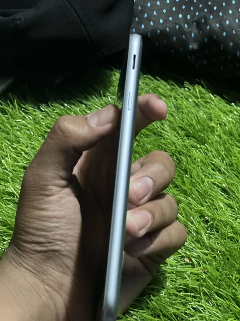 All oky set hai never open never repair just shade in pannel 1