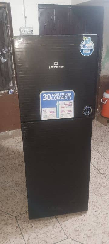 Dawalance refrigerator with complete accessories 0
