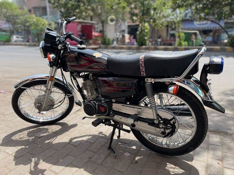 HONDA 125(24) MODEL 2