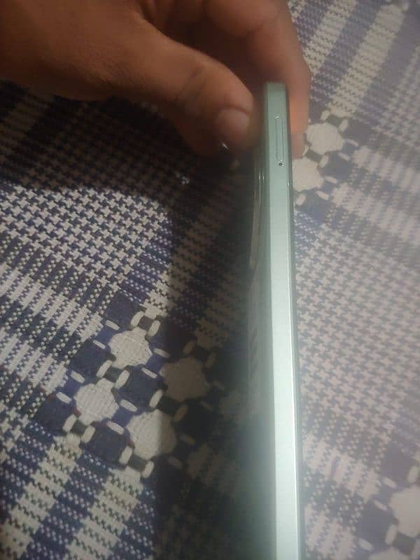 Redmi A3x.  3/64 1