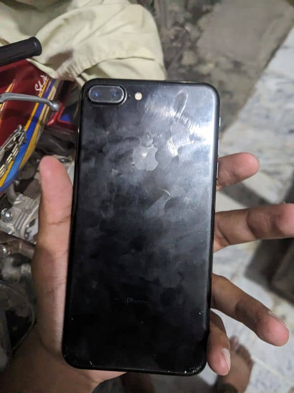 non pta hy Lekin glich sim chalti hy kabi kabi battery change 5