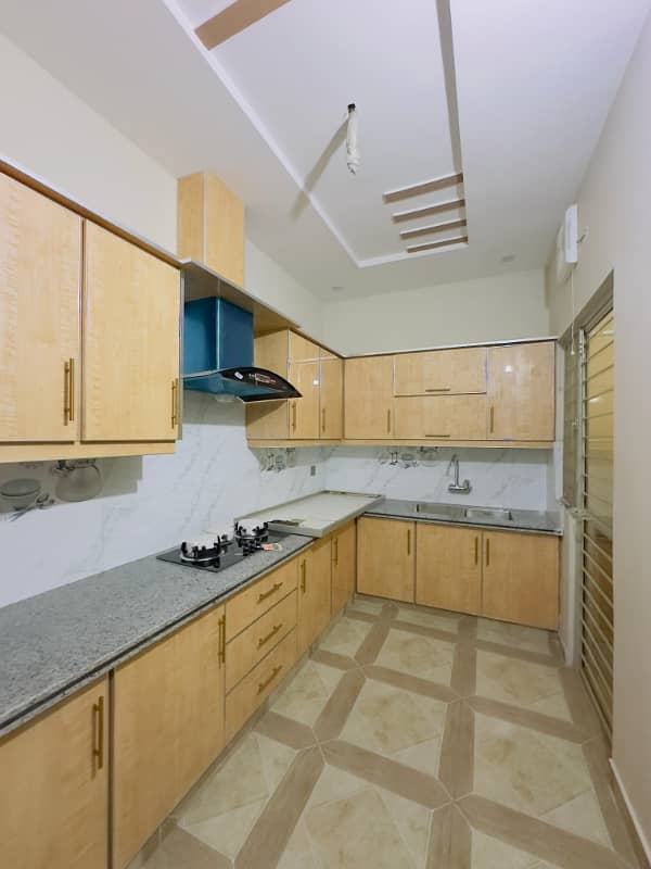 5 Marla 3 story full House available for rent near kanal road johar town phase 2 2