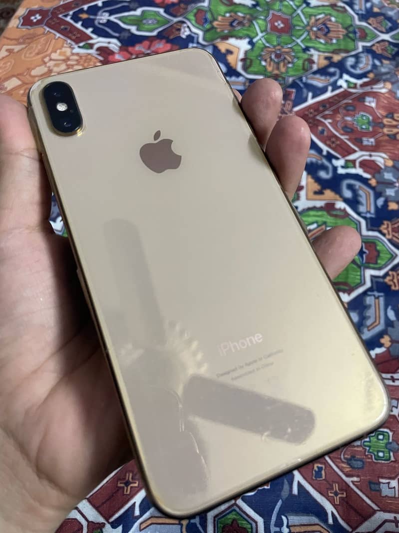 IPhone XS MAX 256GB OFFICIALLY PTA APPROVED 0