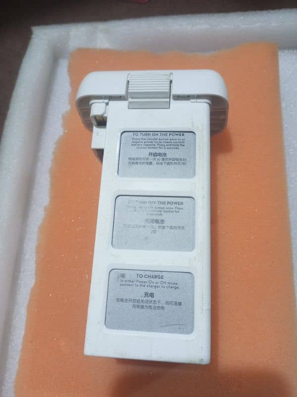 Dji Phantom 3 & 4 Battery available 4