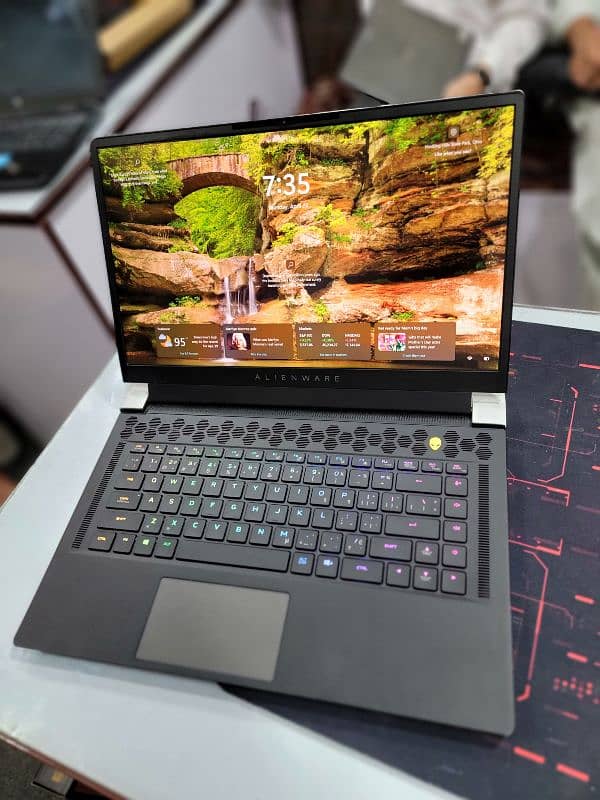 Alienware x15 R2 | Ci9 12th Gen | 16GB RTX 3080Ti | 4K UHD | 1