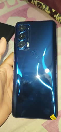 moto edge 2021 6/256 or 6/128 non pta 10/10 condition