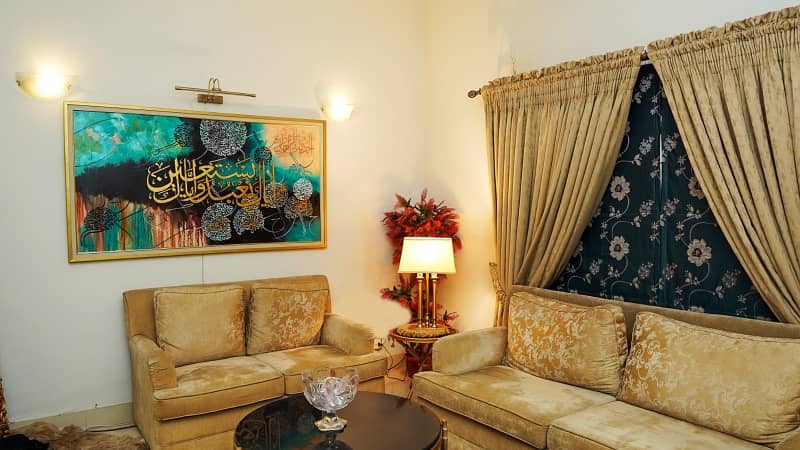 Block H-4,10 Marla House 13=4 Bed Tile Floor Single Kitchen 60 Ft Road 32