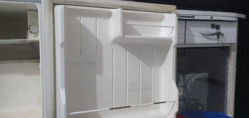 Super General Bedroom fridge 03152338967 1