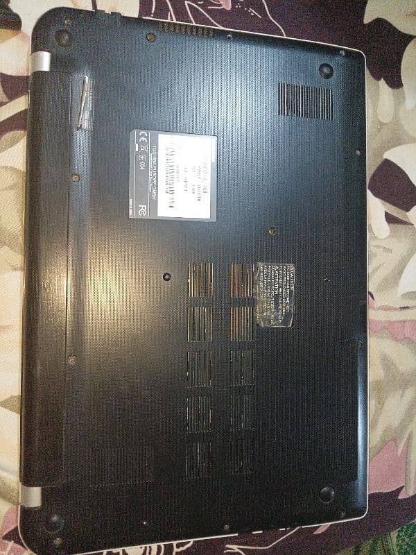 Laptop With 1GB AMD integrated graphics 4