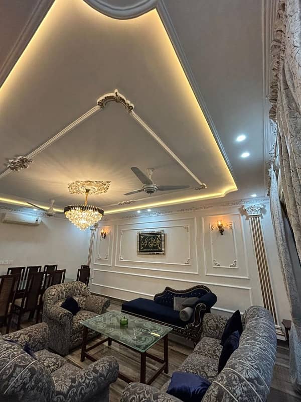 Stunning 4500 Square Feet House In LDA Avenue Available 7