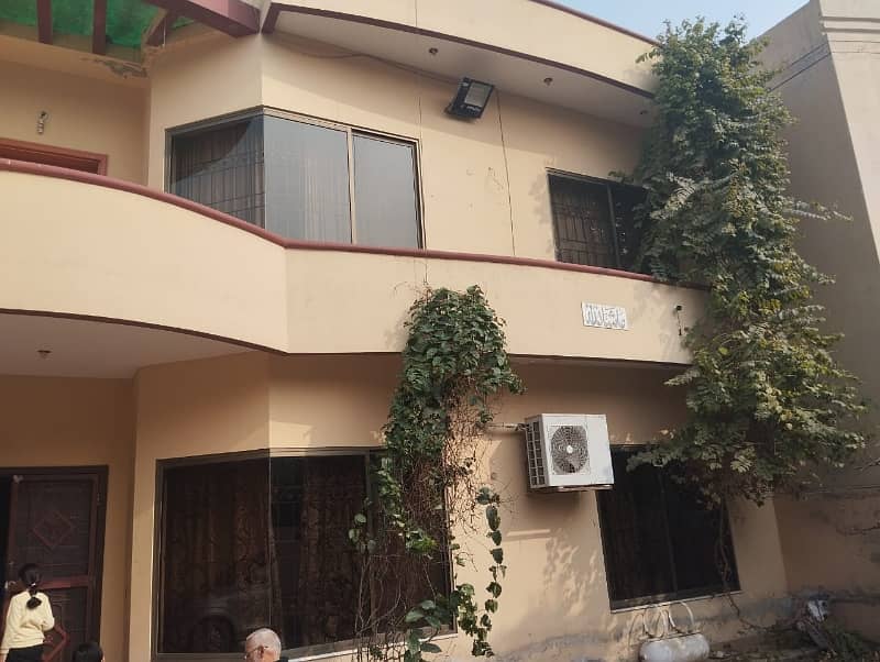 Centrally Located House In Valencia - Block A Is Available For sale 0