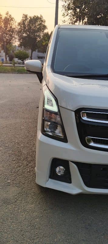 Suzuki Wagon R Stingray 2025 4