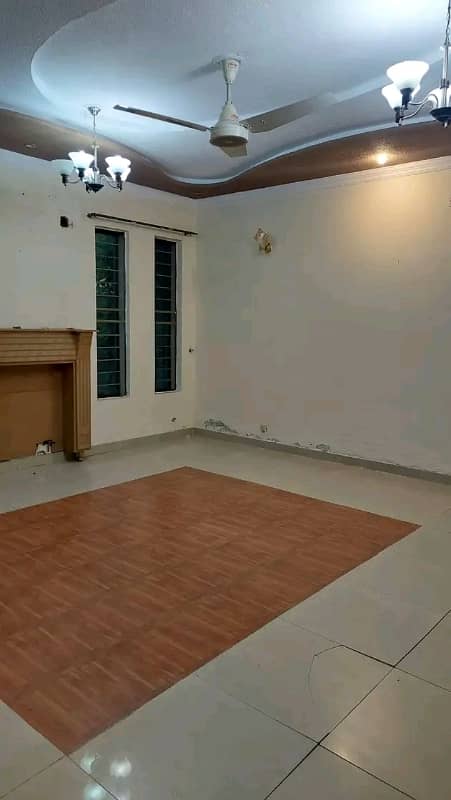 Ready To Buy A House 4500 Square Feet In Lahore 8