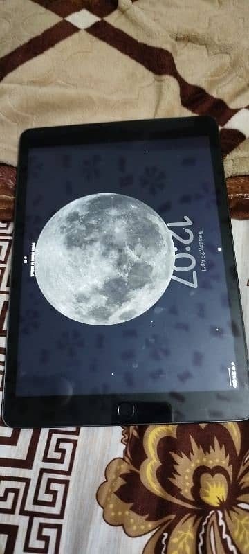 iPad 9th generation 64gb 10/10 condition 4