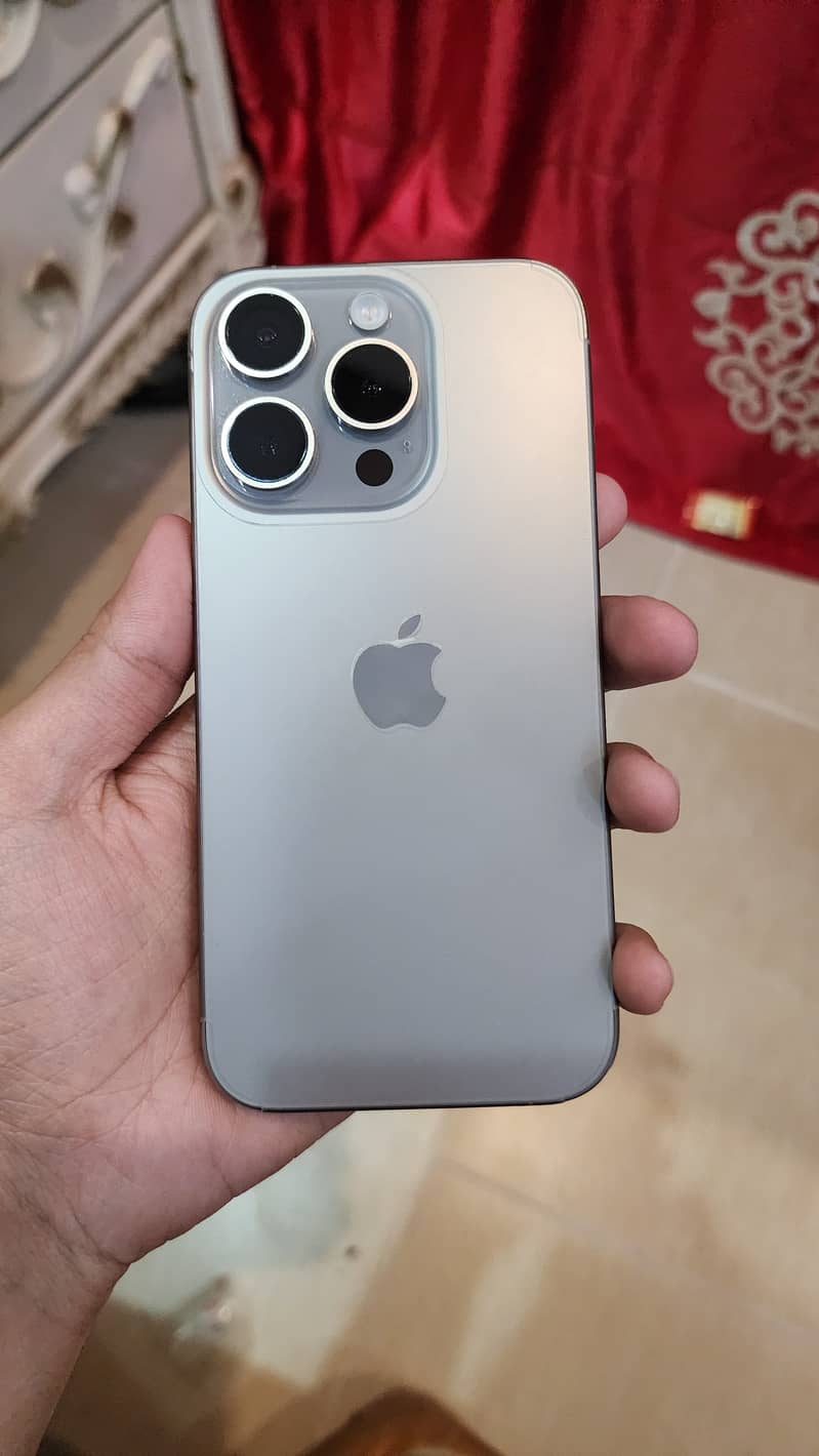Iphone 15 pro jv 128gb with bix 0