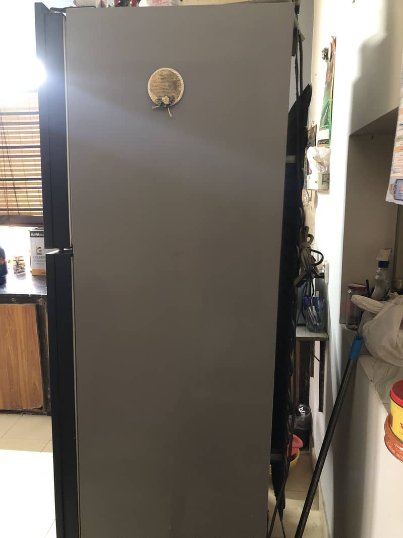 ELECTROLUX FRIDGE IN BEST WORKING CONDITION FULL SIZE 3