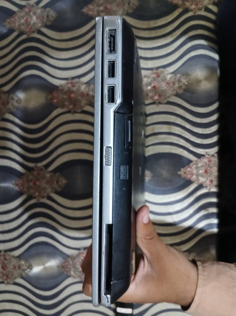 Dell Latitude E6420 2