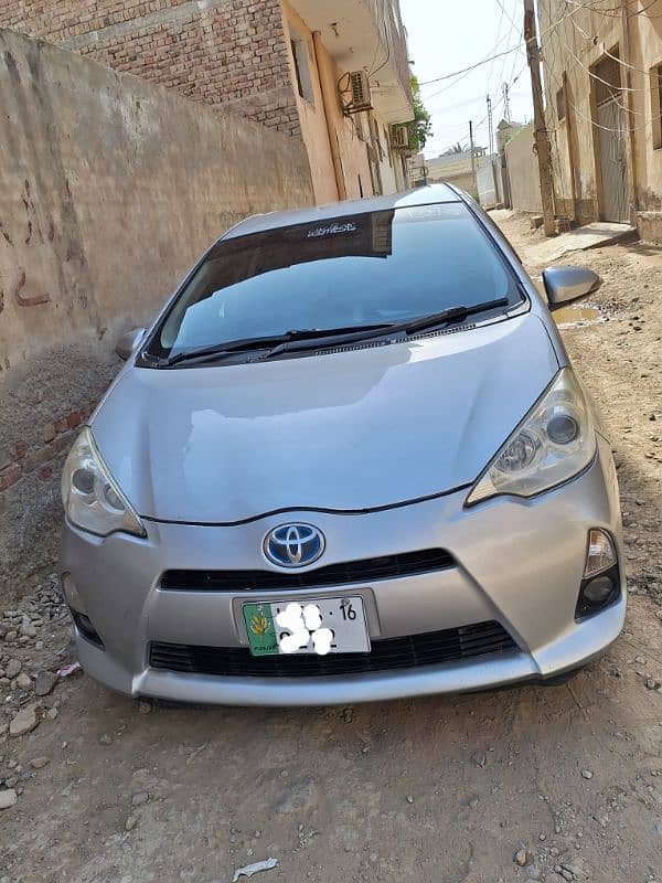 Toyota Aqua 2012 11