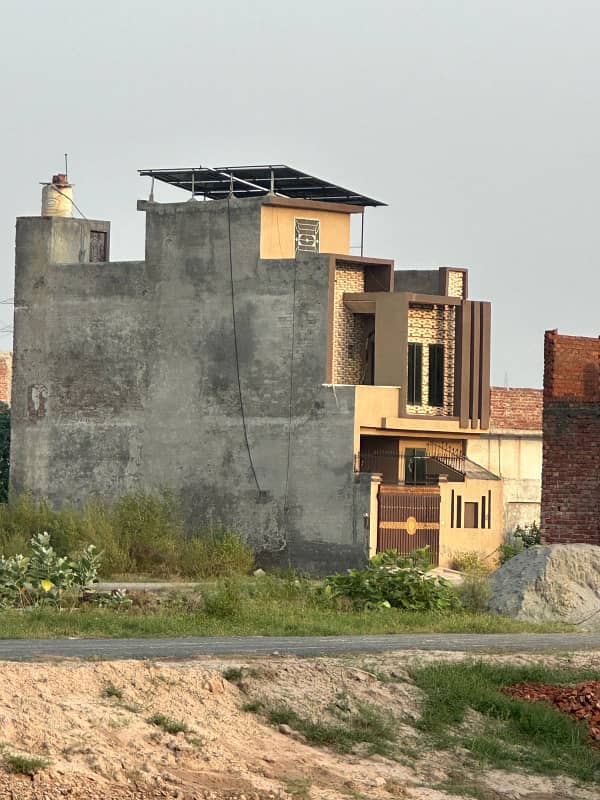 5-Marla Possession Plots Available on Installment At 5- Years Plan In LDA Approved Society 8