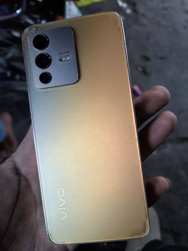 Vivo V23 5G 7