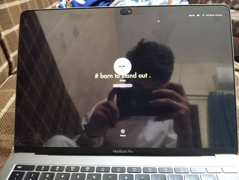 Macbook Pro 2017 i5 256GB 6