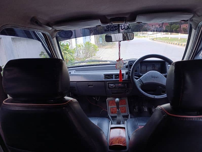 Suzuki Mehran VXR 2014 14