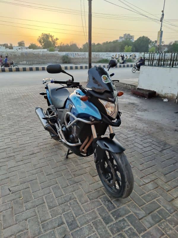 HONDA CB400X 4