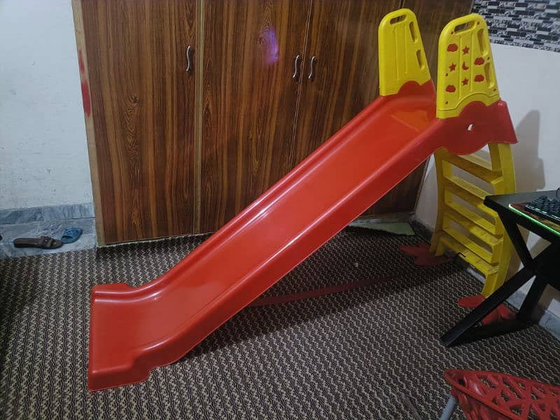 4 steps big slide 3