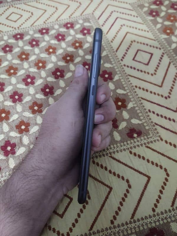 Moto Z4 10/10 exchange possible 3