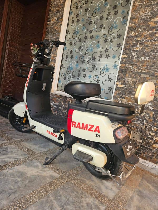 New Scooty For Sale Urgent 3