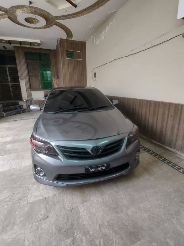 Toyota Corolla GLI 2013 1