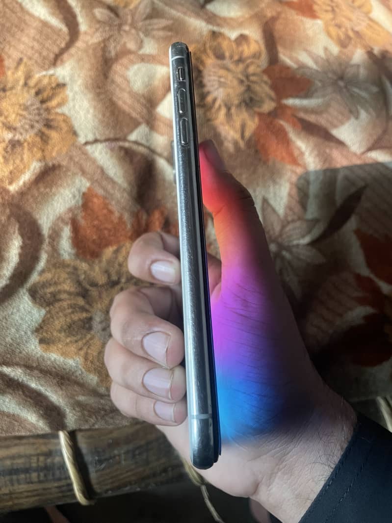 Iphone xs max 64gb Zong working 2