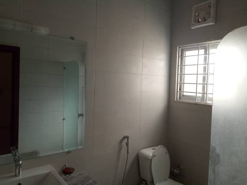 152 yards Bahria Home in Precinct 11A Heighted location available for rent 12