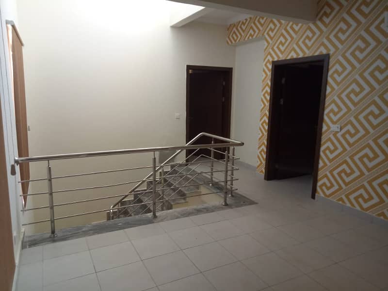 152 yards Bahria Home in Precinct 11A Heighted location available for rent 13