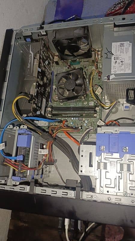 Dell computer, Core i7, 6th generation, 8gb ram, 256 hard, 500 hdd, 1
