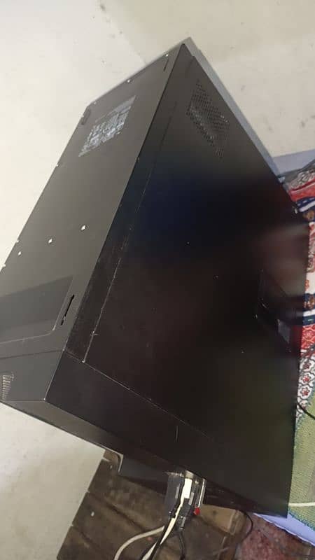 Dell computer, Core i7, 6th generation, 8gb ram, 256 hard, 500 hdd, 2