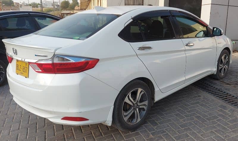 Honda Grace Hybrid EX 2014 3
