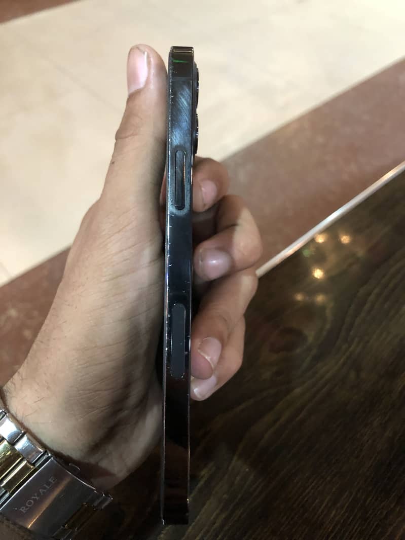 iPhone 12 Pro factory unlock 2