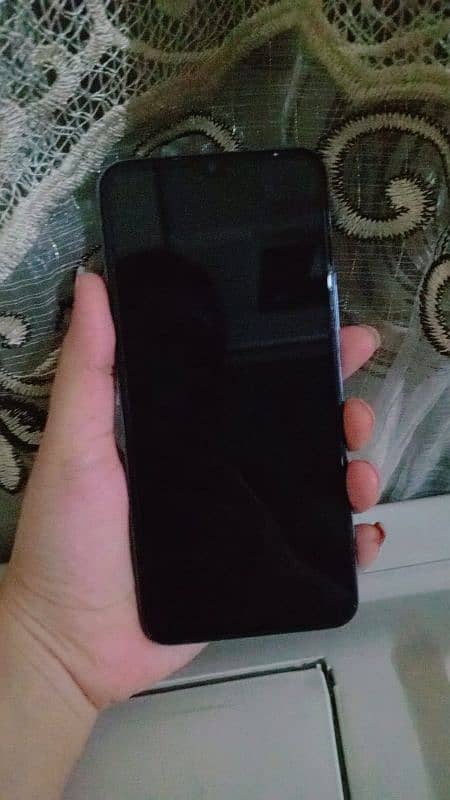 vivo y33s 3