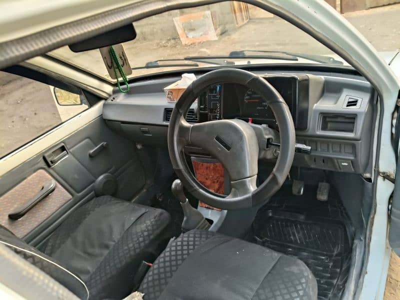 Suzuki Mehran VXR 2017 5