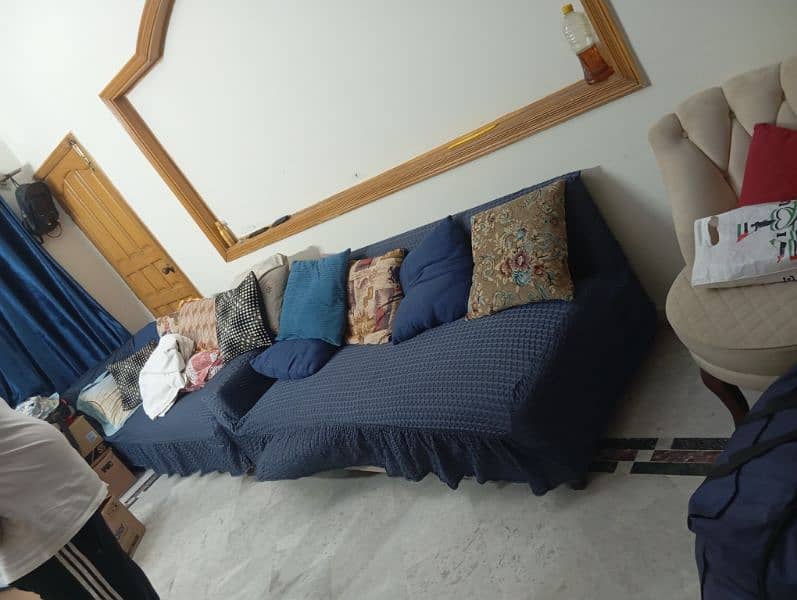 L shaped Sofa for Sale Urgent 0