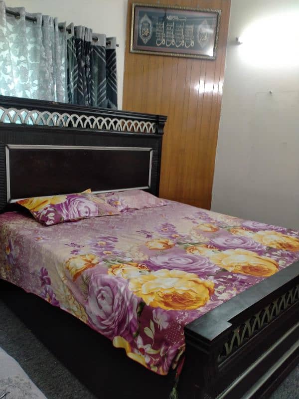 King Size bed for sale 5