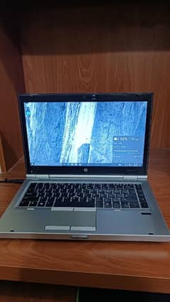 Hp elitebook 8470p Core i5 3rd Gen(256Gb SSD, 256Gb Hdd) Total :500 Gb