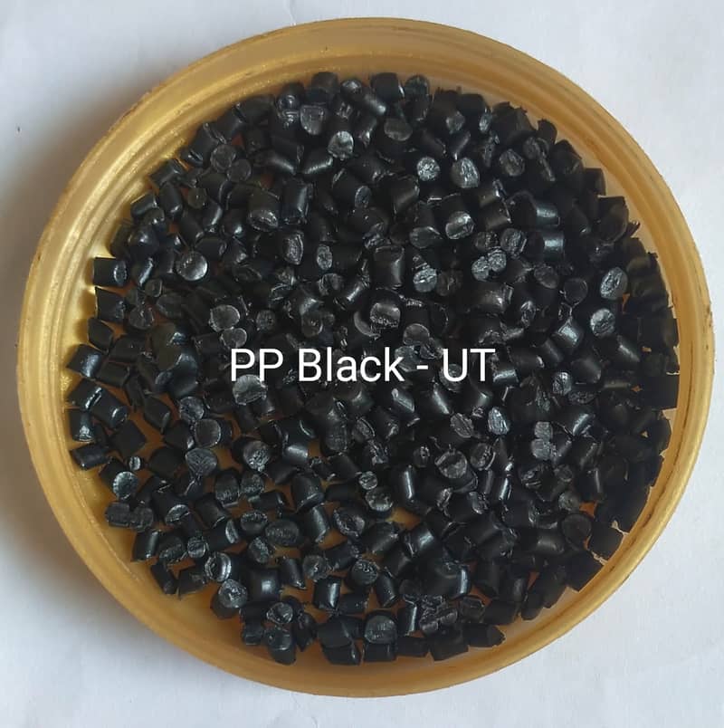 Plastic Granules (Dana) 9